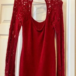 Woman’s Body con Sweater Dress